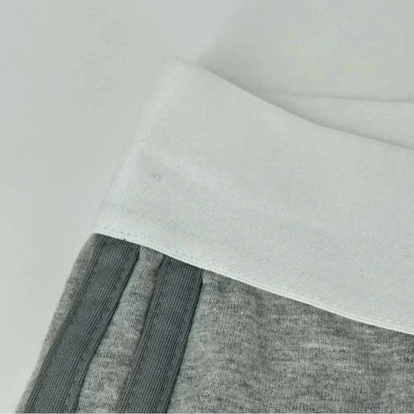 ADIDAS SHORTS WOMENS XS MUST HAVES 3-STRIPES BIKER TIGHTS ATHLETES ATHLETIC - Picture 7 of 12